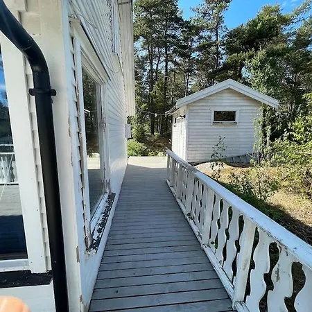 펜션 Fin Landlig Med Utsikt *