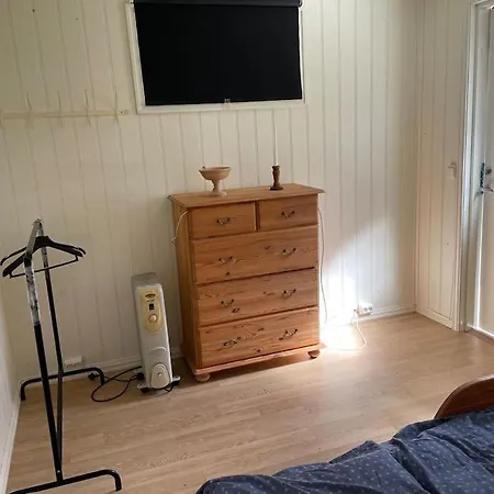 펜션 Fin Landlig Med Utsikt *