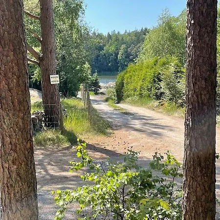 Fin Landlig Med Utsikt Feriehus *