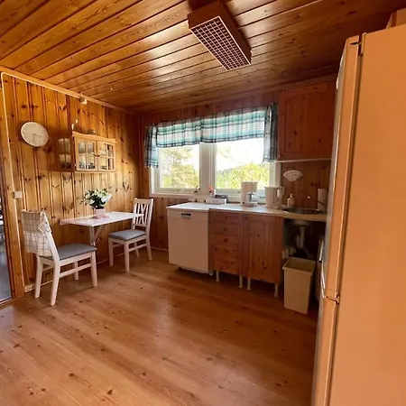 Fin Landlig Med Utsikt Feriehus *